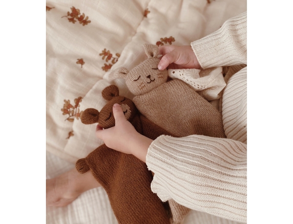Doudou knit teddy